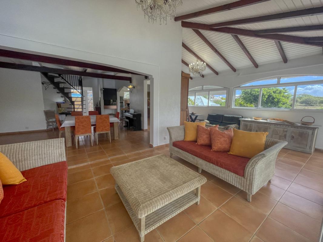 13.Location villa piscine sainte anne guadeloupe_Séjour